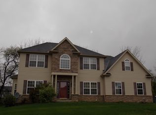 363 Mohican Dr, Easton, PA 18040
