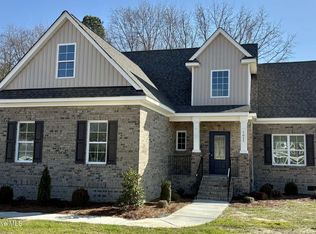 1611 S Old Carriage Rd, Rocky Mount, NC 27804