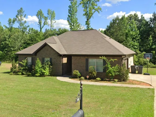 905 Brooke Ter, Moody, AL 35004