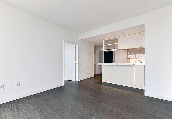 4th image of 252 South St #48E