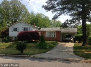 37 Alexandria Dr, Oxon Hill, MD 20745