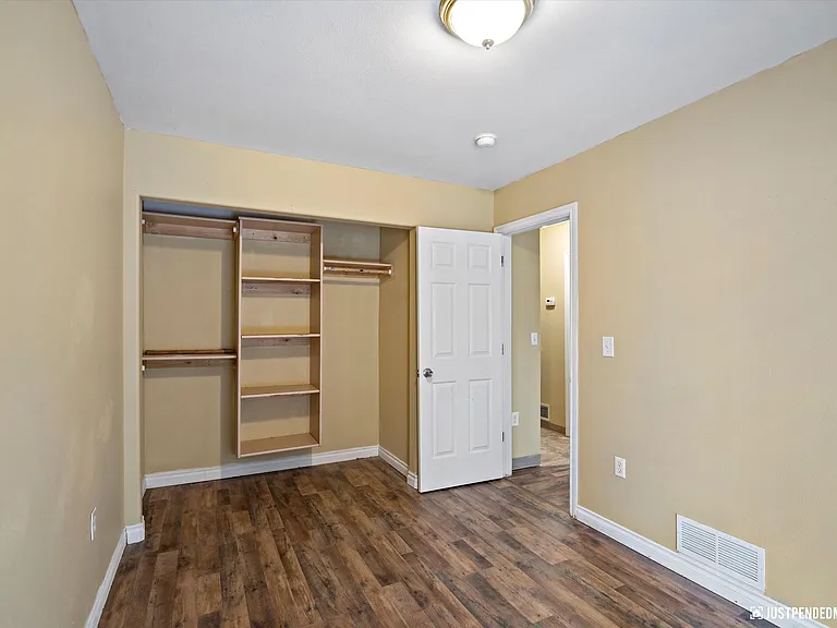 2700 McRae Rd — Photo 11