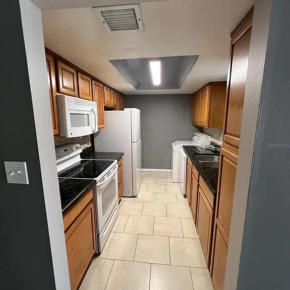 2634 Lemon Tree Ln #H — Photo 4
