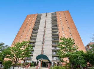955 Eudora St APT 908E, Denver, CO 80220