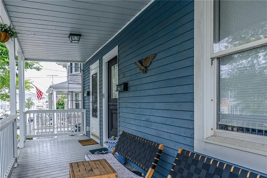 4 bed, 2.0 bath, 1800 sqft, $8,000 — Photo 2
