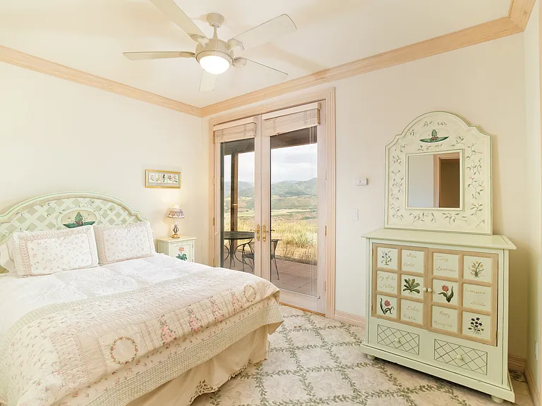2438 Juniper Hill Dr — Photo 15