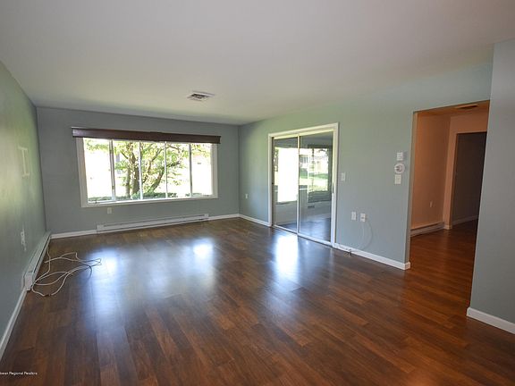 4th image of 960C Argyll Cir #1003
