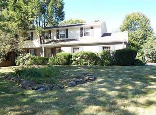 2581 Cole Rd, Wexford, PA 15090