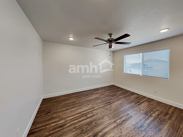 2634 W 3340 S — Photo 8