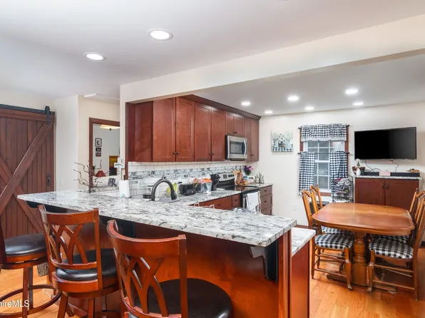 51 Baker St, Lanesborough, MA 01237