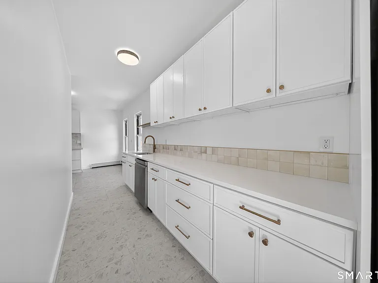 259 Laurel Ave #2 — Photo 12