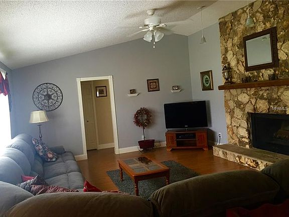 4th image of 1519 Skyline Dr
