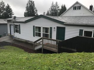 327 SE Cedar St, Toledo, OR 97391