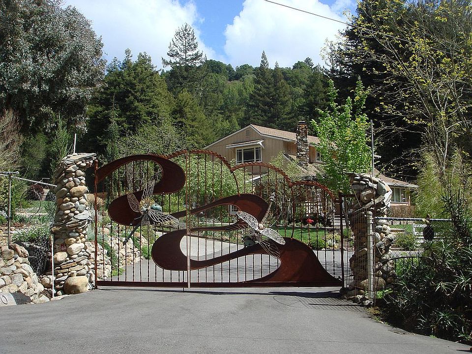 Custom gated entry