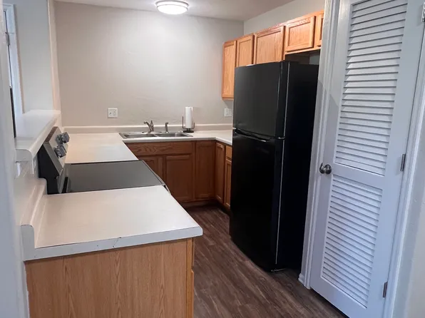 385 Sunnyside Cir Unit D, Grand Junction, CO 81504