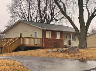 508 W Main St, Pleasant Plains, IL 62677