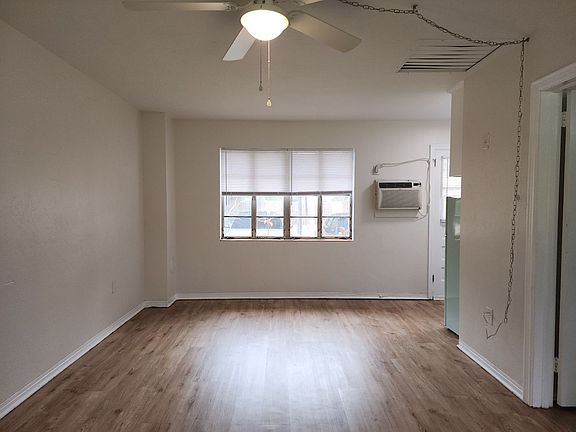 3rd image of 4939 29th Ave S #10