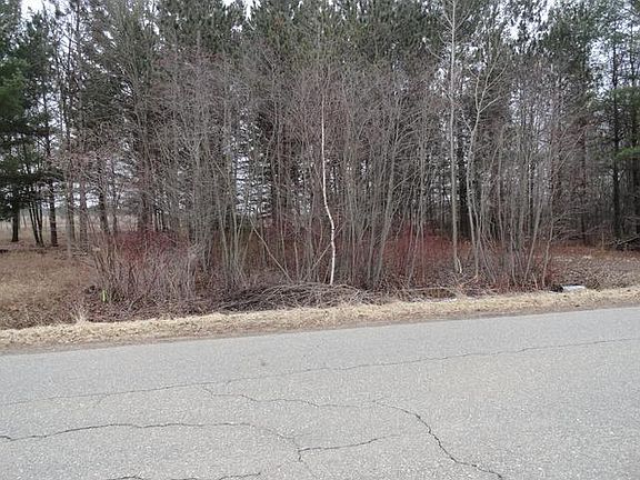 4th image of 63 Berkshire Drive