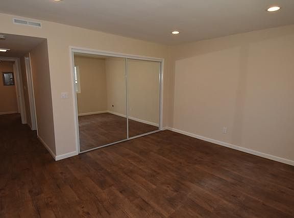 Downstairs bedroom 1