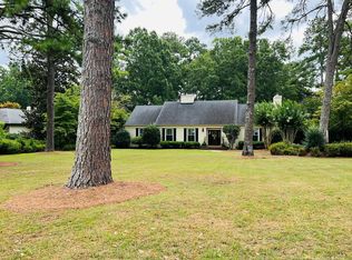 111 Northwoods Rd, Greenwood, SC 29649