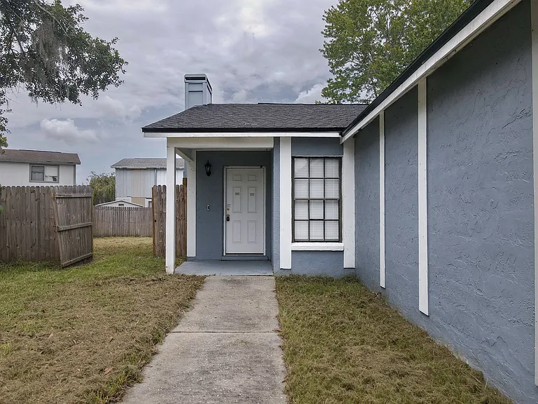 1306 Bramblewood Dr — Photo 10