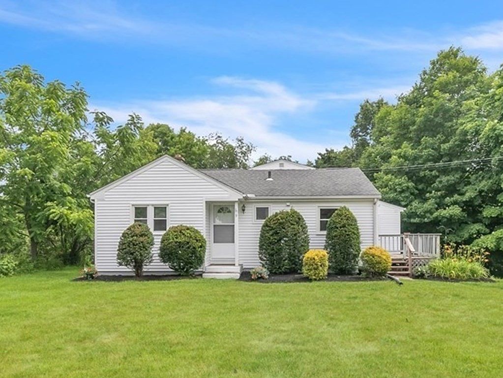 9 Everett Ave, Belchertown, MA 01007 Zillow