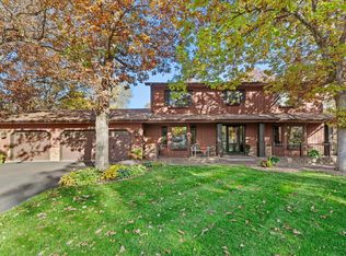 1110 Tiffany Ct, Eagan, MN 55123