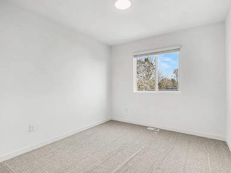 6114 Aurelius Rd — Photo 21