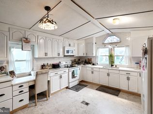 117 Cowhide Cir, Middle River, MD 21220