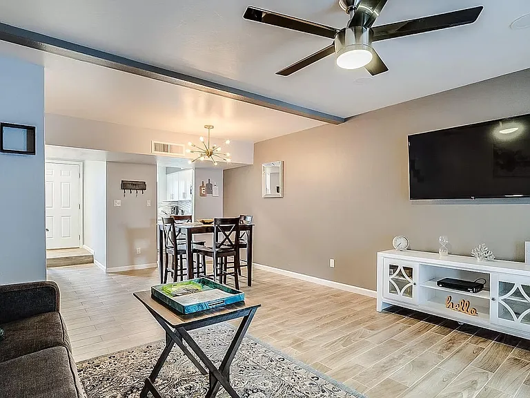 4024 N Parkway Ave — Photo 21