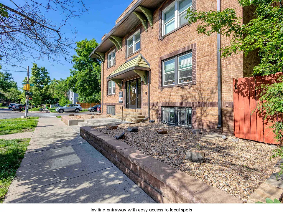1170 N Logan