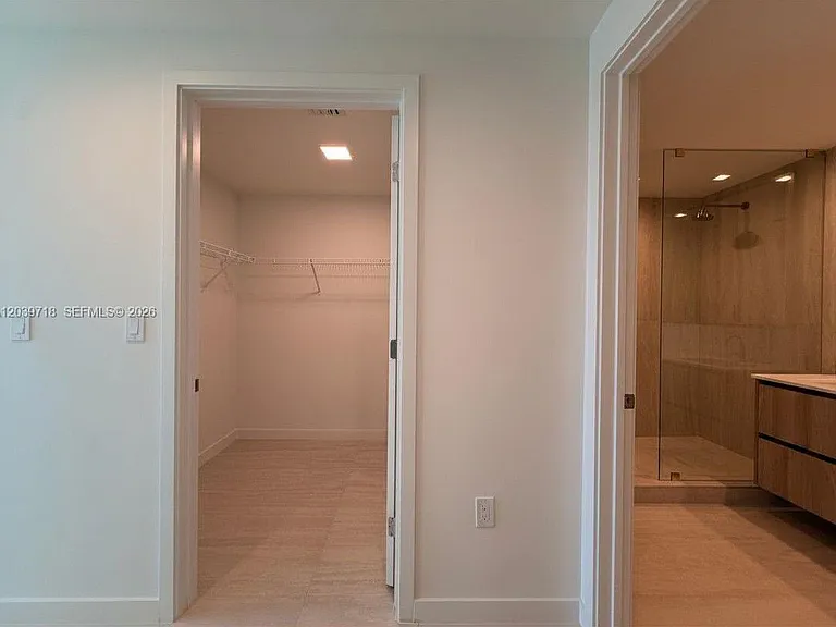77 SE 5th St #1903 — Photo 13