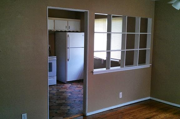 5th image of 11212 E 25th St