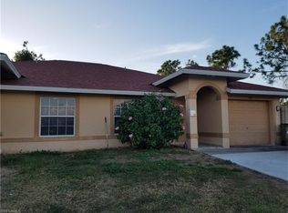 300 Hightower Ave S, Lehigh Acres, FL 33973