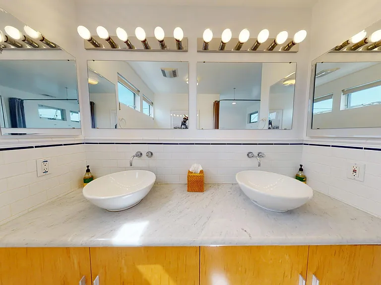 1410 Pacific Ave — Photo 42