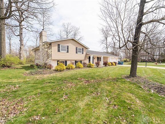 2nd image of 7000 Centerlawn Dr
