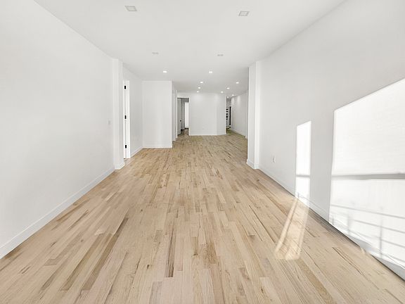 5th image of 251 W 92nd St APT 7C