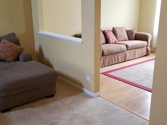 4th image of 233 Nicole Dr Unit E