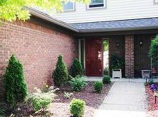 5428 Bay Harbor Dr, Indianapolis, IN