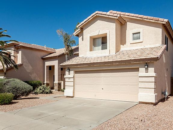 2nd image of 3940 E Rosemonte Dr