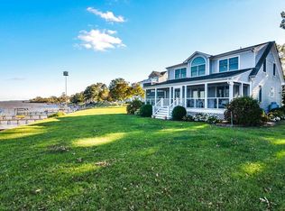 656 Cottage Row, Tappahannock, VA 22560