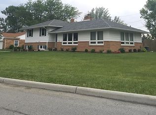 104 Cranden Dr, Perrysburg, OH 43551