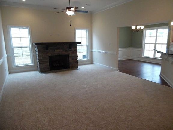 5th image of 116 Radcliff Dr