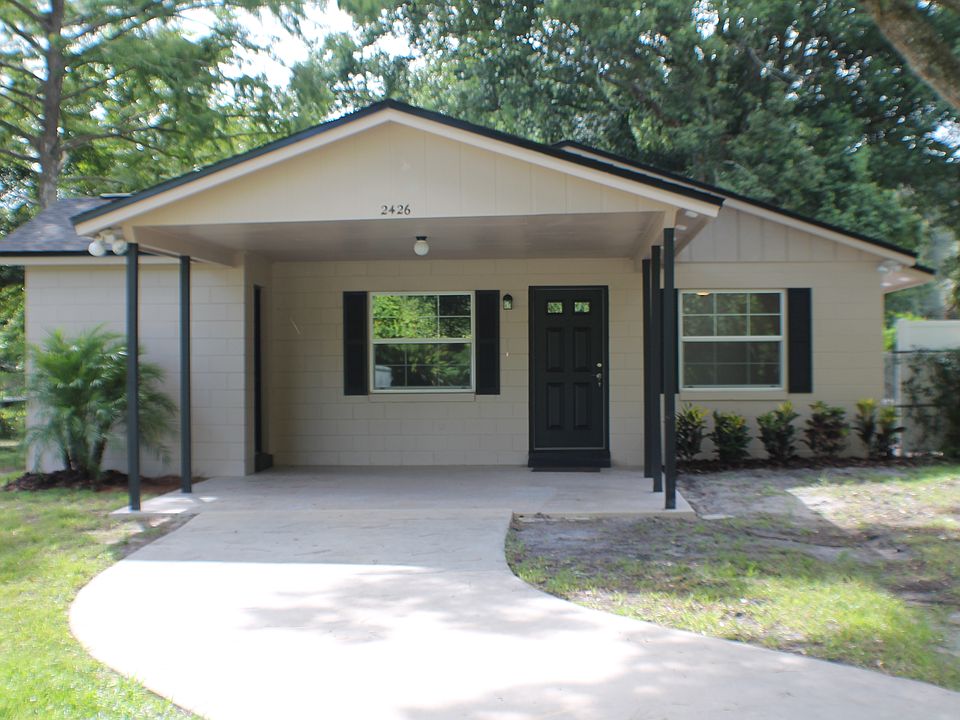 1st image of 2426 Palmetto Ave