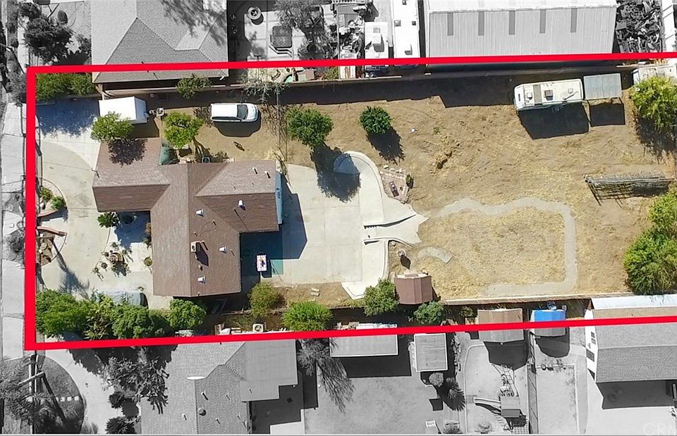 2nd image of 14881 Cobalt St