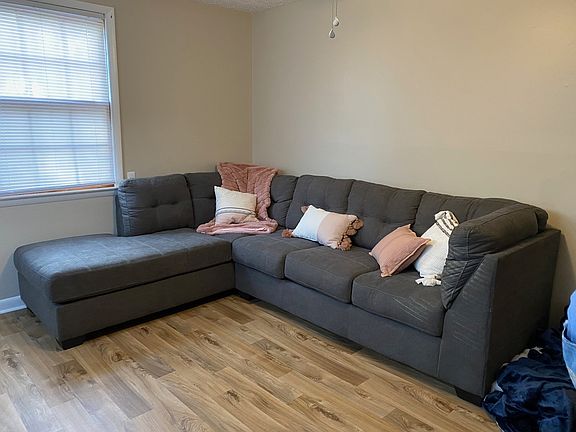2nd image of 104 Noel Ln