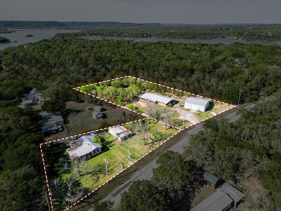 1st image of 26 Deer Haven Rd