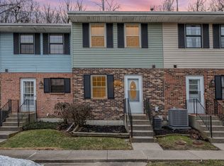 1058 Emery Dr, Fort Wright, KY 41011