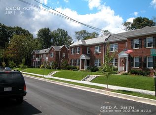 2208 40th Pl NW APT 1, Washington, DC 20007