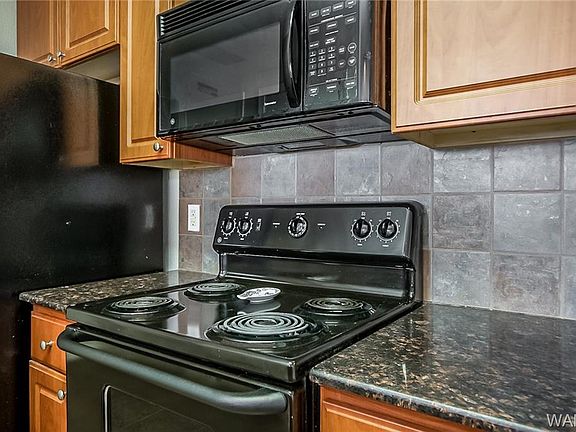 5th image of 600 13th St Unit 545